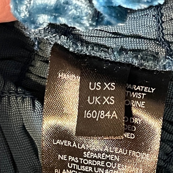 Anthropologie Women's Blue Velvet Smocked Puff Sleeve Blouse Cropped Fairy XS - Picture 8 of 10